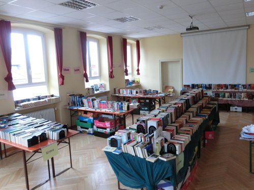 2015_10_17_flohmarkt_aufbau (16).jpg